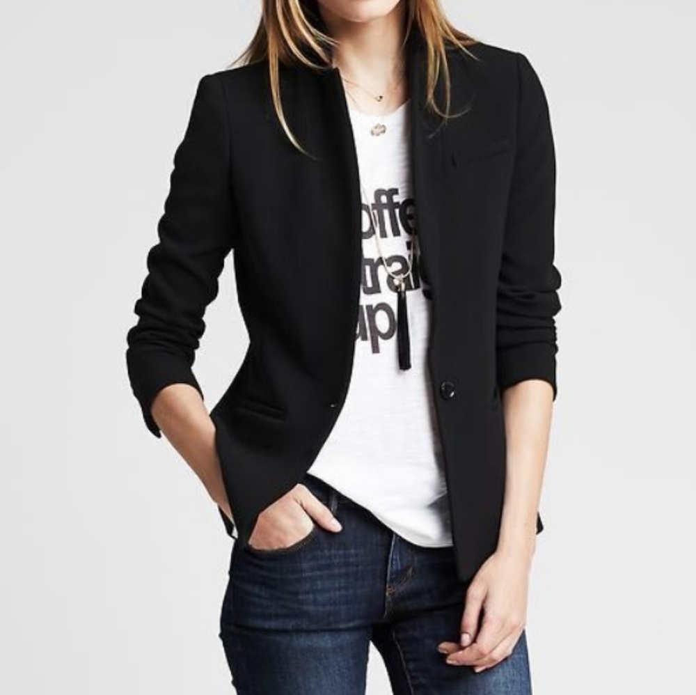 Banana Republic One Button Soft Blazer Size 4 NWT